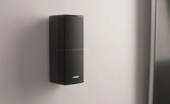 Loa Bose treo tường