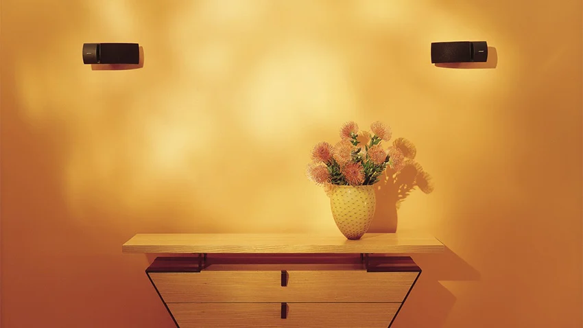 LOA BOSE 161 treo tường