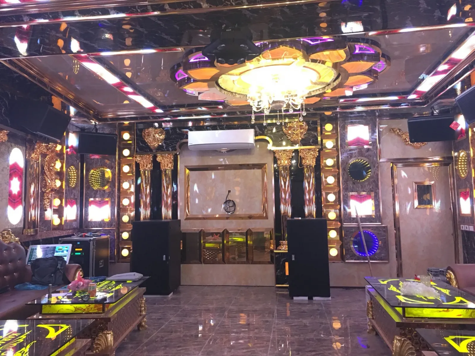 Loa sub Kuledy B218 lắp trong công trình