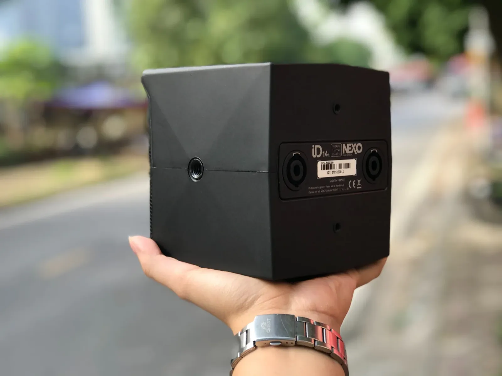thông số kỹ thuật loa Nexo ID14