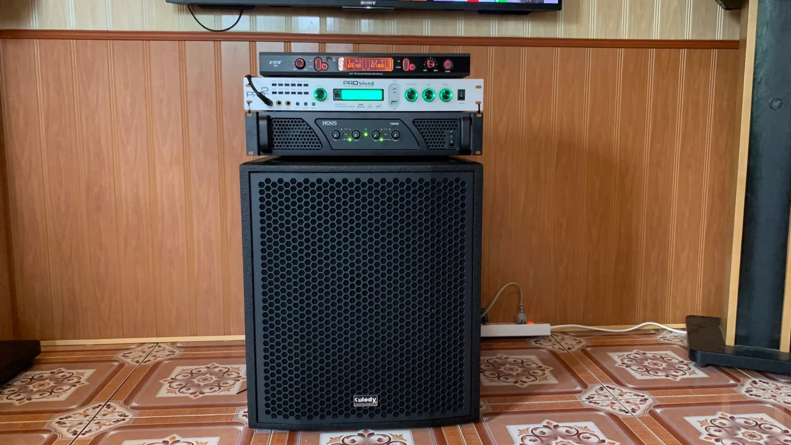 d&agrave;n &acirc;m thanh