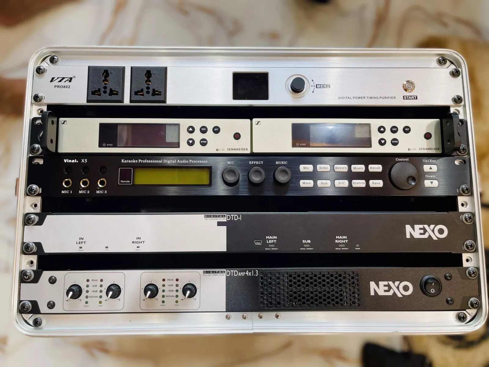 thiết bị &acirc;m thanh 