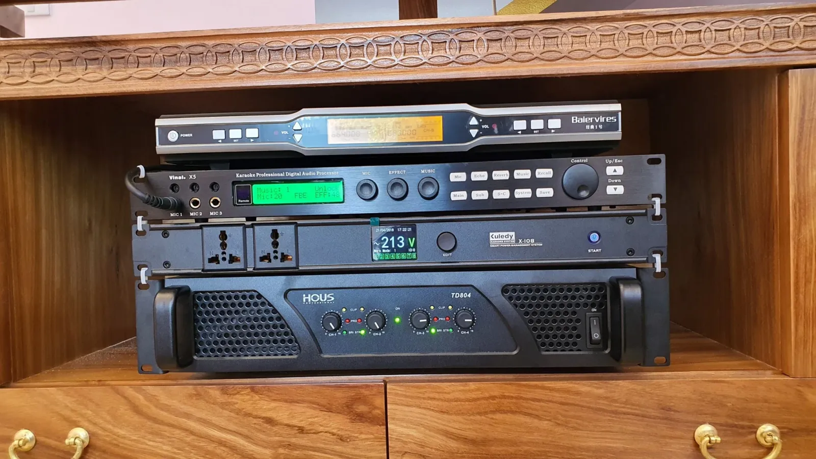 các thiết bị âm thanh 