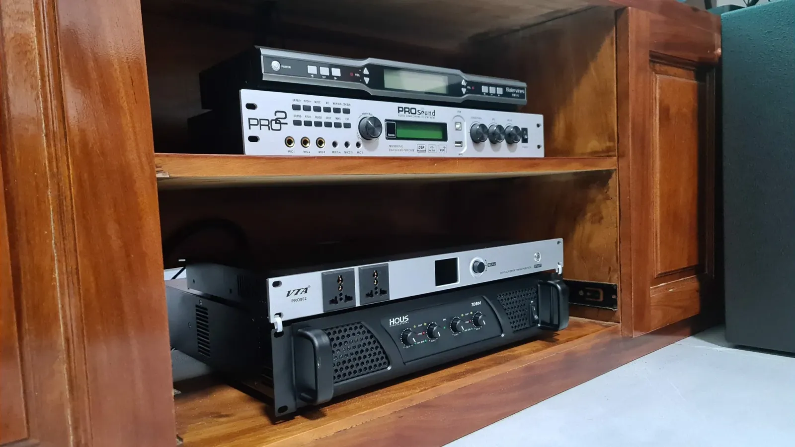 thiết bị âm thanh 