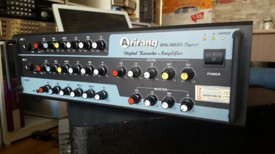 D&ugrave;ng cổng HDMI để kết nối đầu karaoke Arirang