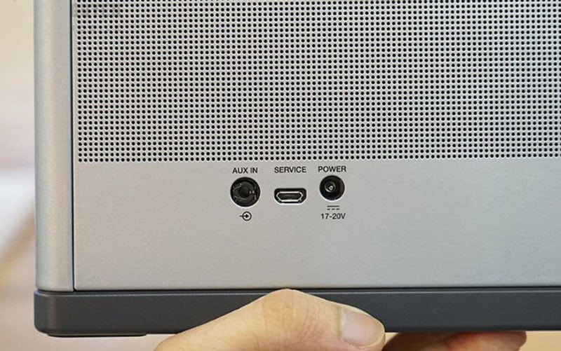cổng AUX trên loa Bluetooth