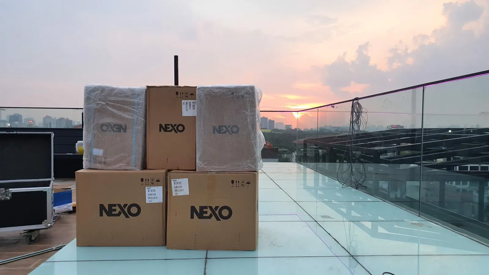 Lắp đặt hệ thống âm thanh NEXO cho quán Lounge Double 9 ở Cửa Đông