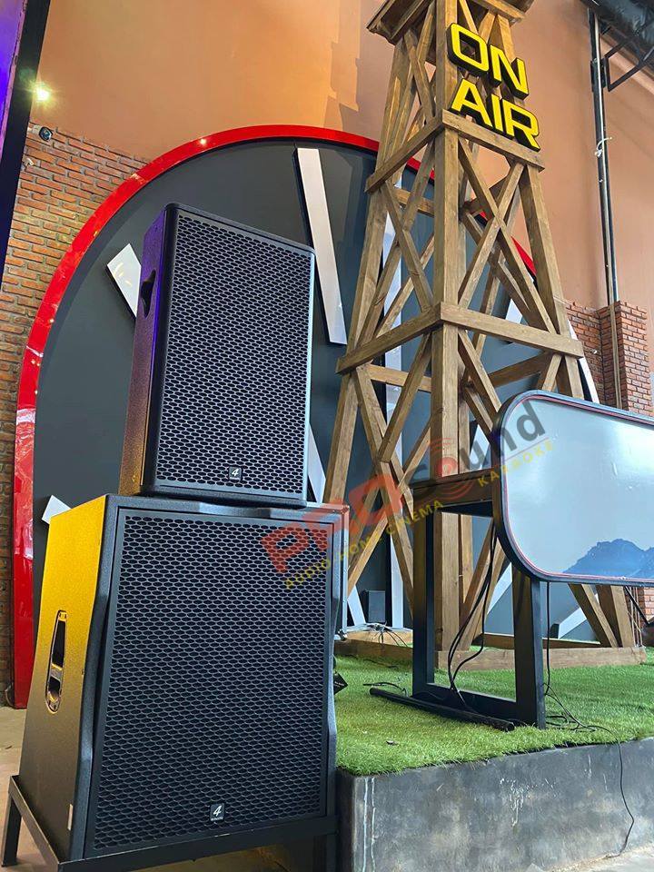 Tại Sao Loa 4 Acoustic luôn được đánh giá cao trong mắt người tiêu dùng?