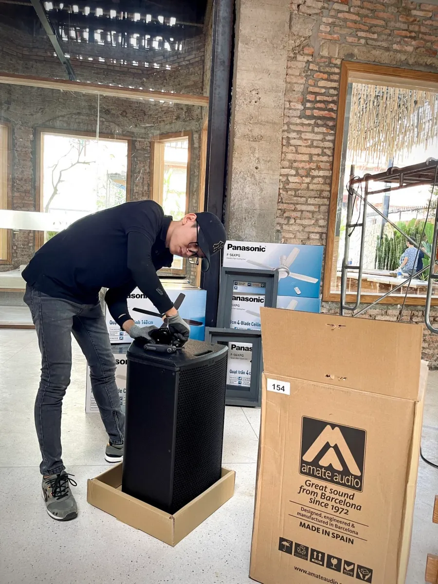 Lắp đặt hệ thống âm thanh nhà hàng 