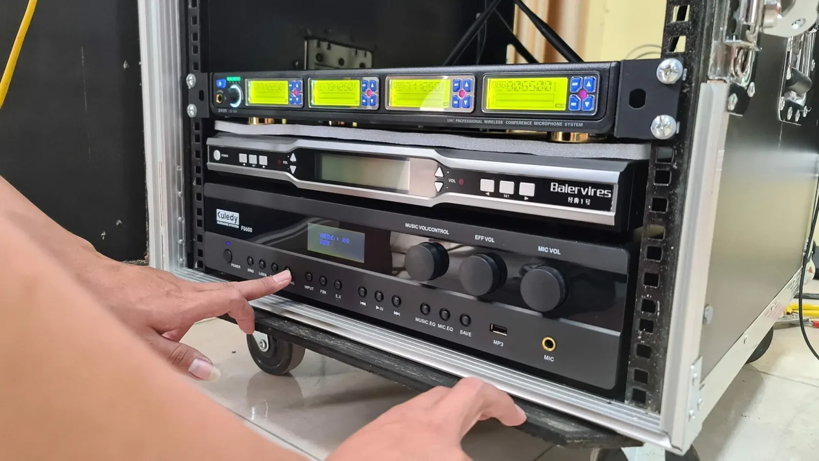 thiết bị âm thanh 