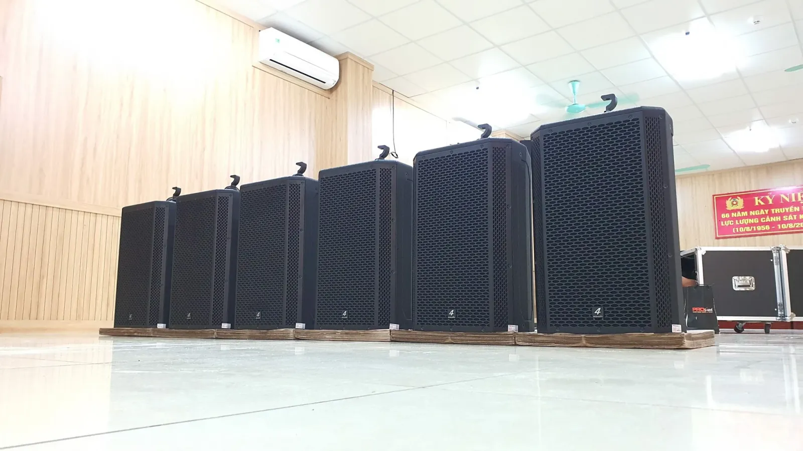 âm thanh cho hội trường