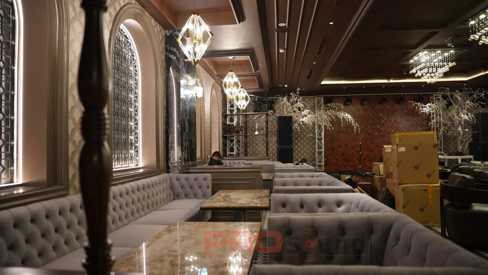 hệ thống âm thanh 