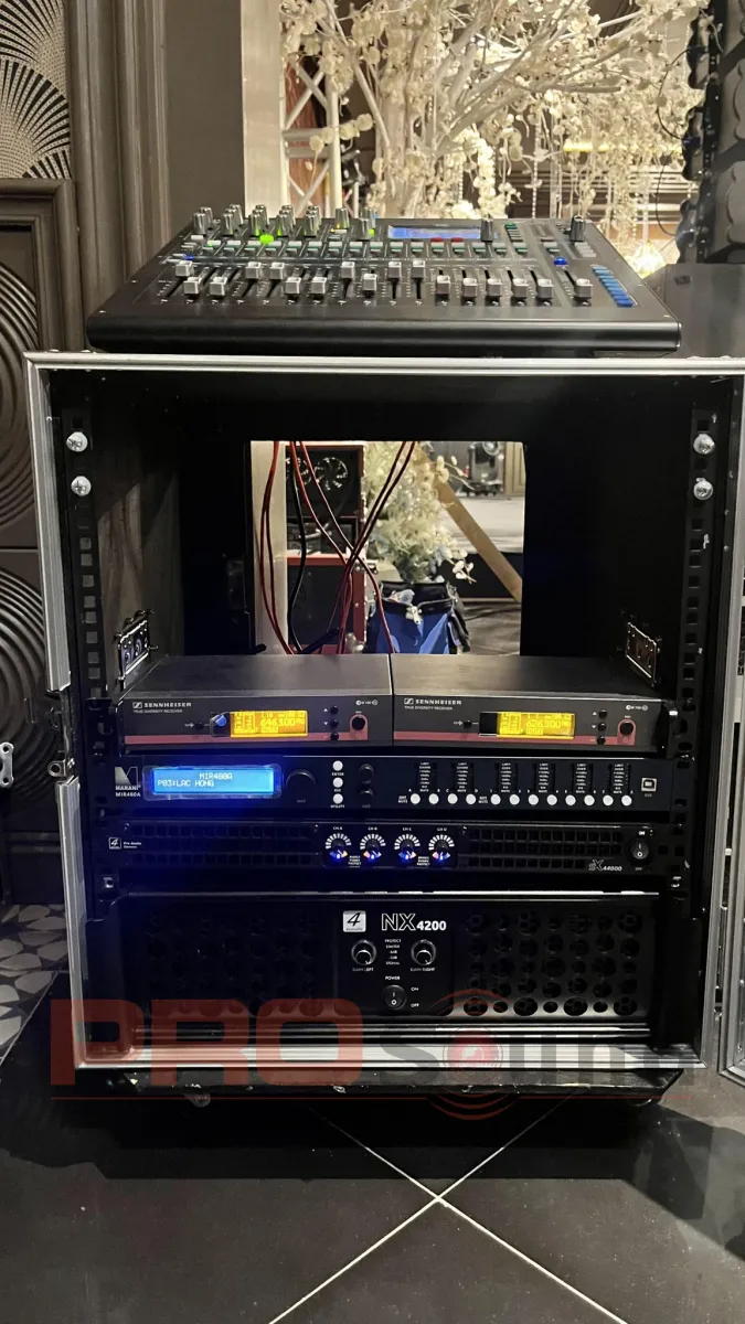 Lắp đặt hệ thống âm thanh 