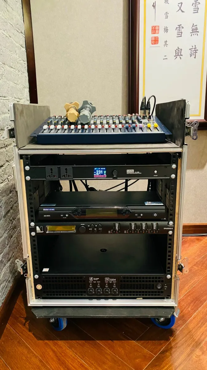 Lắp đặt hệ thống âm thanh 4Acoustic Si12 